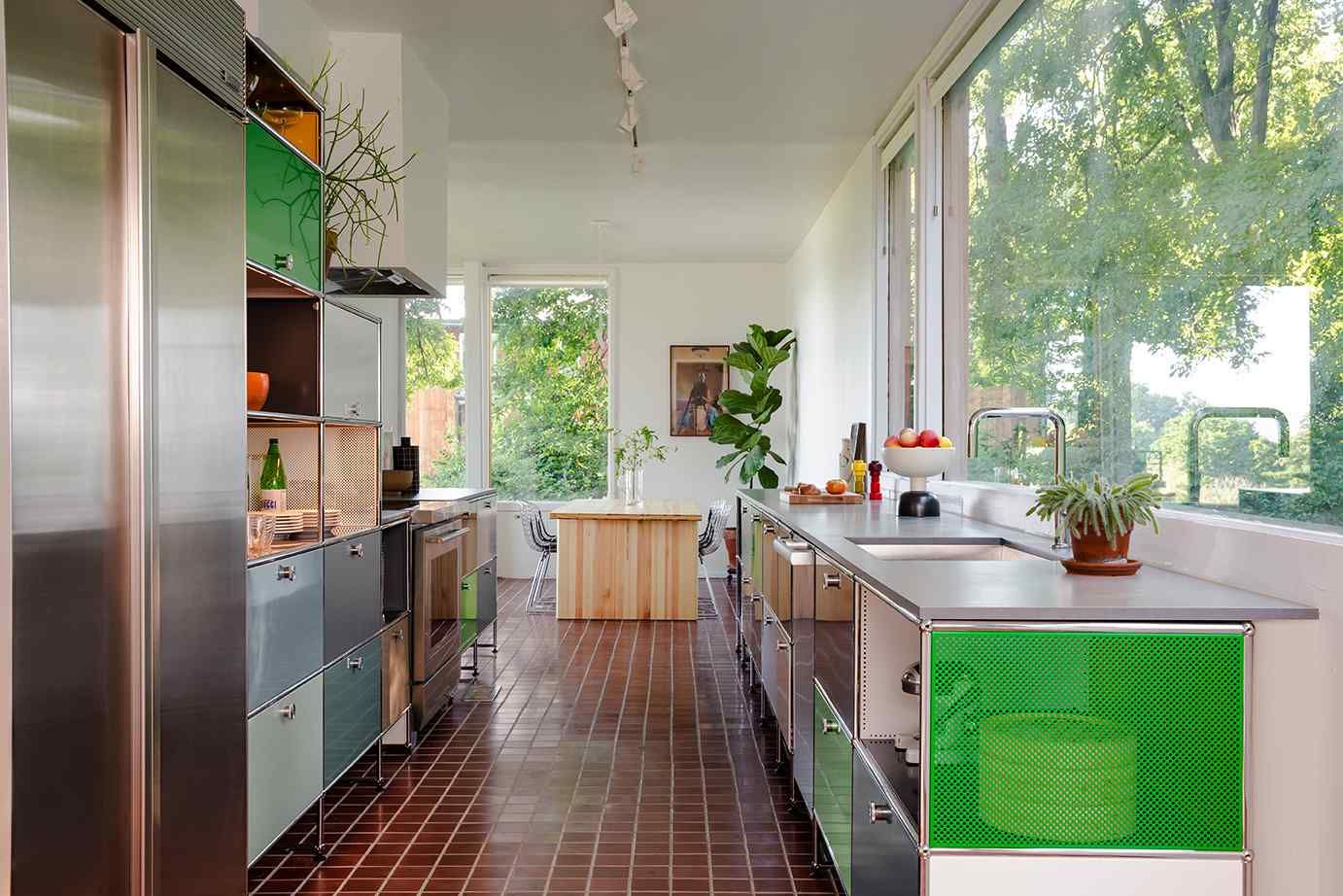 A sustainably built kitchen with USM Modular Furniture constructed from pre-owned and recycled parts (Photo: Brian Ferry)