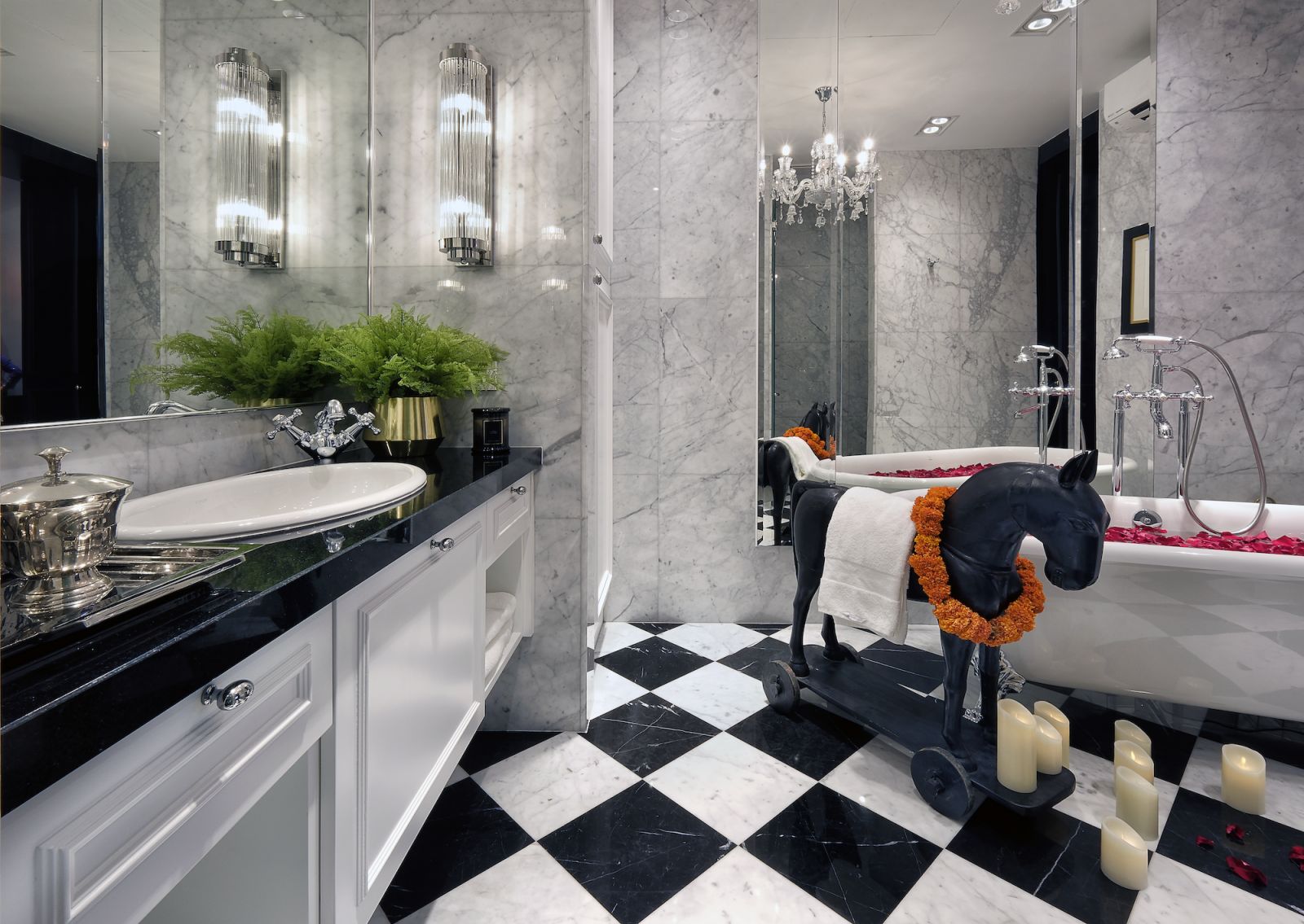 Chequered flooring in the bathroom