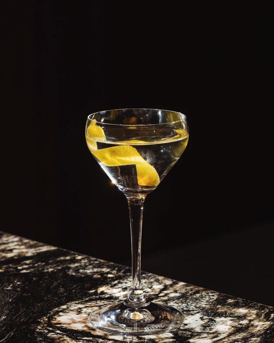 Vesper (Photo: Instagram / @louiesbar_kl)
