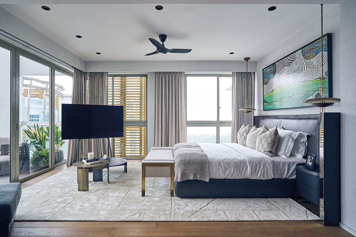 The master bedroom features a symmetrical composition that is also orientated to maximise enjoyment of the outdoor views