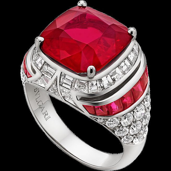 寶格麗鴿血紅紅寶石戒指(Photo: Bulgari)