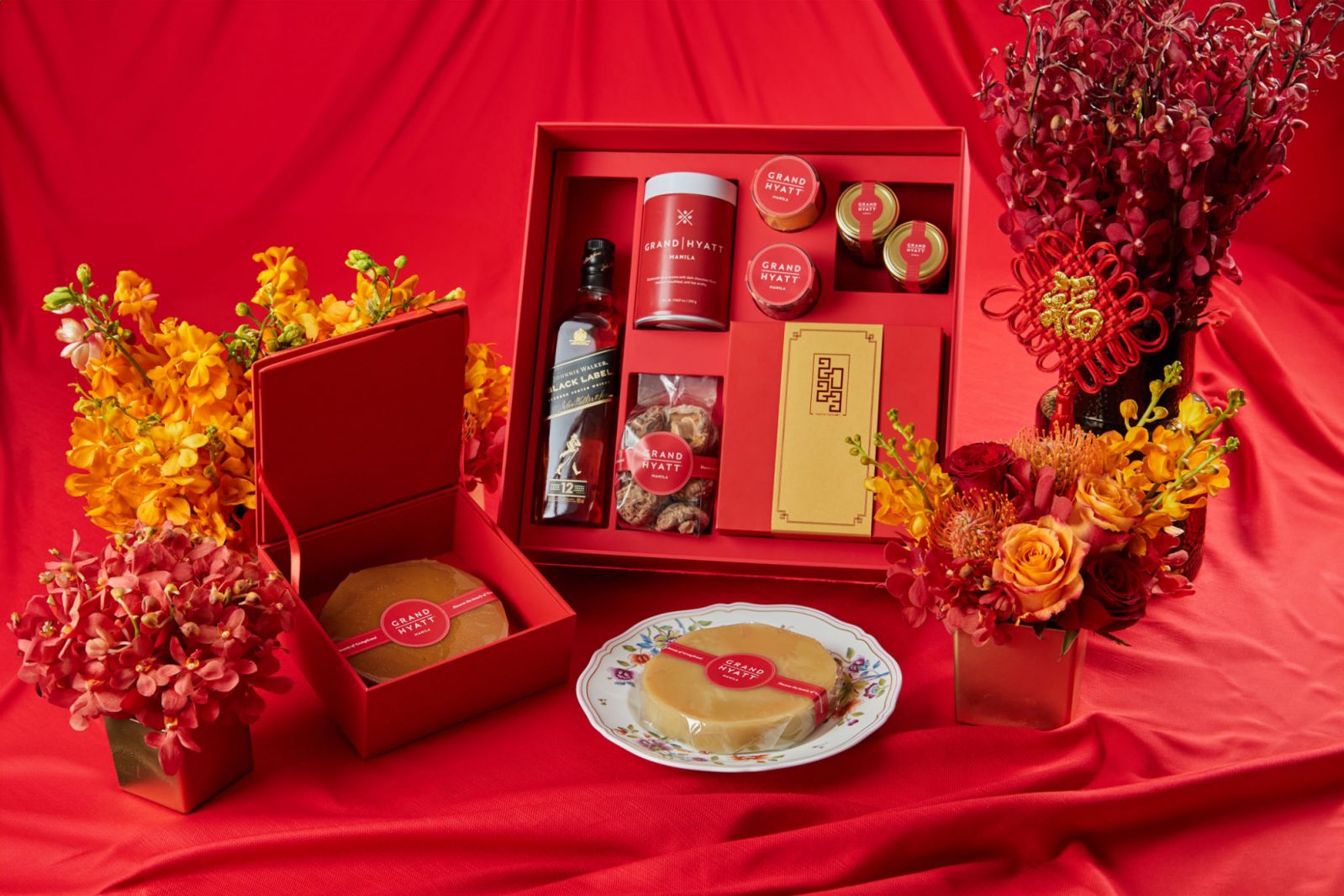 Chinese New Year Hamper (Photo: Grand Hyatt Manila)