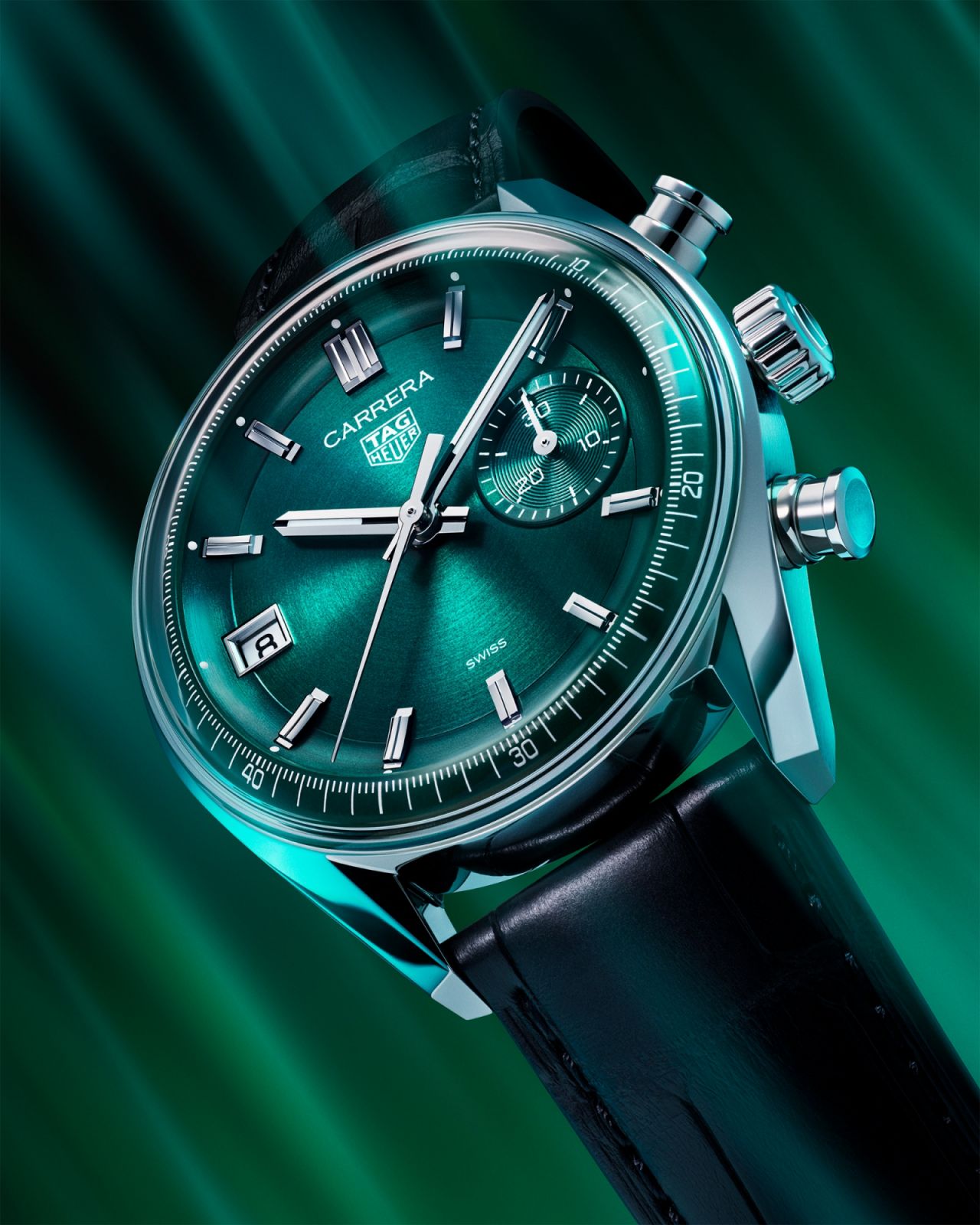 泰格豪雅Carrera計時錶湖水綠款式。（Photo: TAG Heuer）
