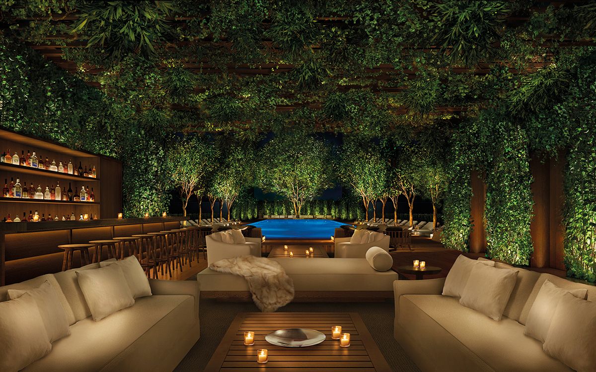 The Singapore Edition’s breezy Roof courtyard bar