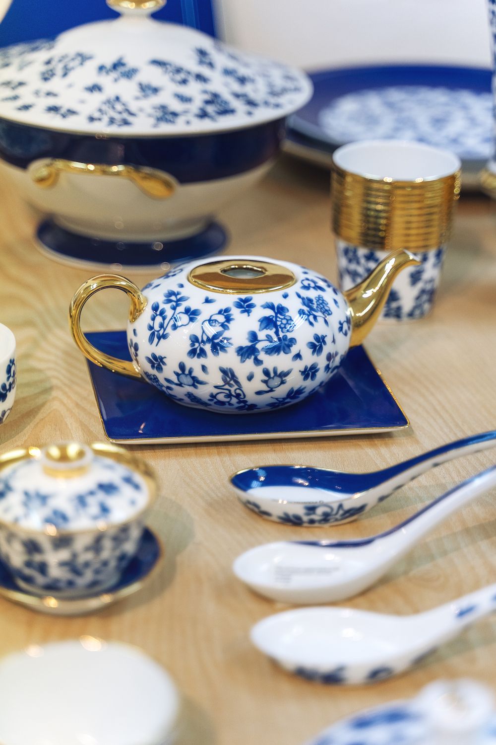 Inside Legle Porcelain, the brand behind the bespoke tableware created ...