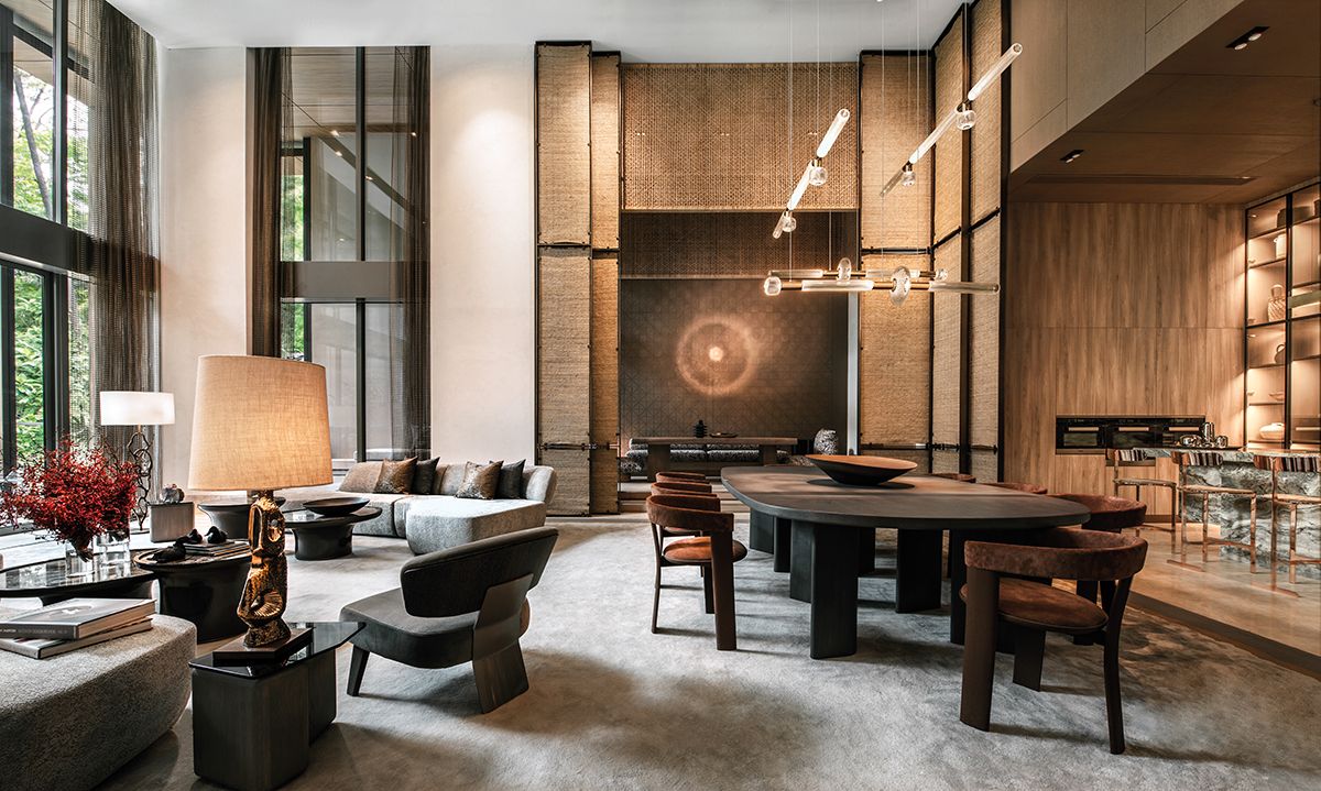 The Tower I’s four-bedroom show unit at Savyavasa Marketing Gallery features a variety of sitting and dining spaces decked with plush furniture, layered textures and carefully curated artworks