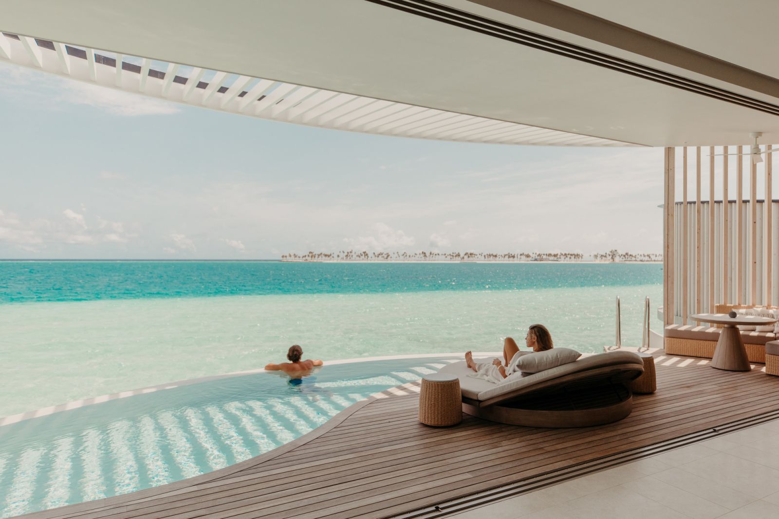 St Regis Maldives Vs Ritz Carlton Maldives