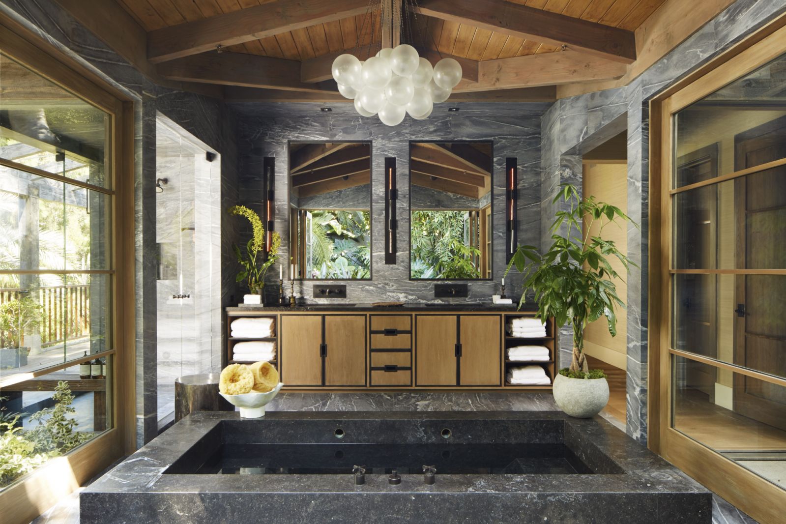 Chris Cortazzo's Balinese-inspired house in Malibu by Bullard (Photo: Douglas Friedman)