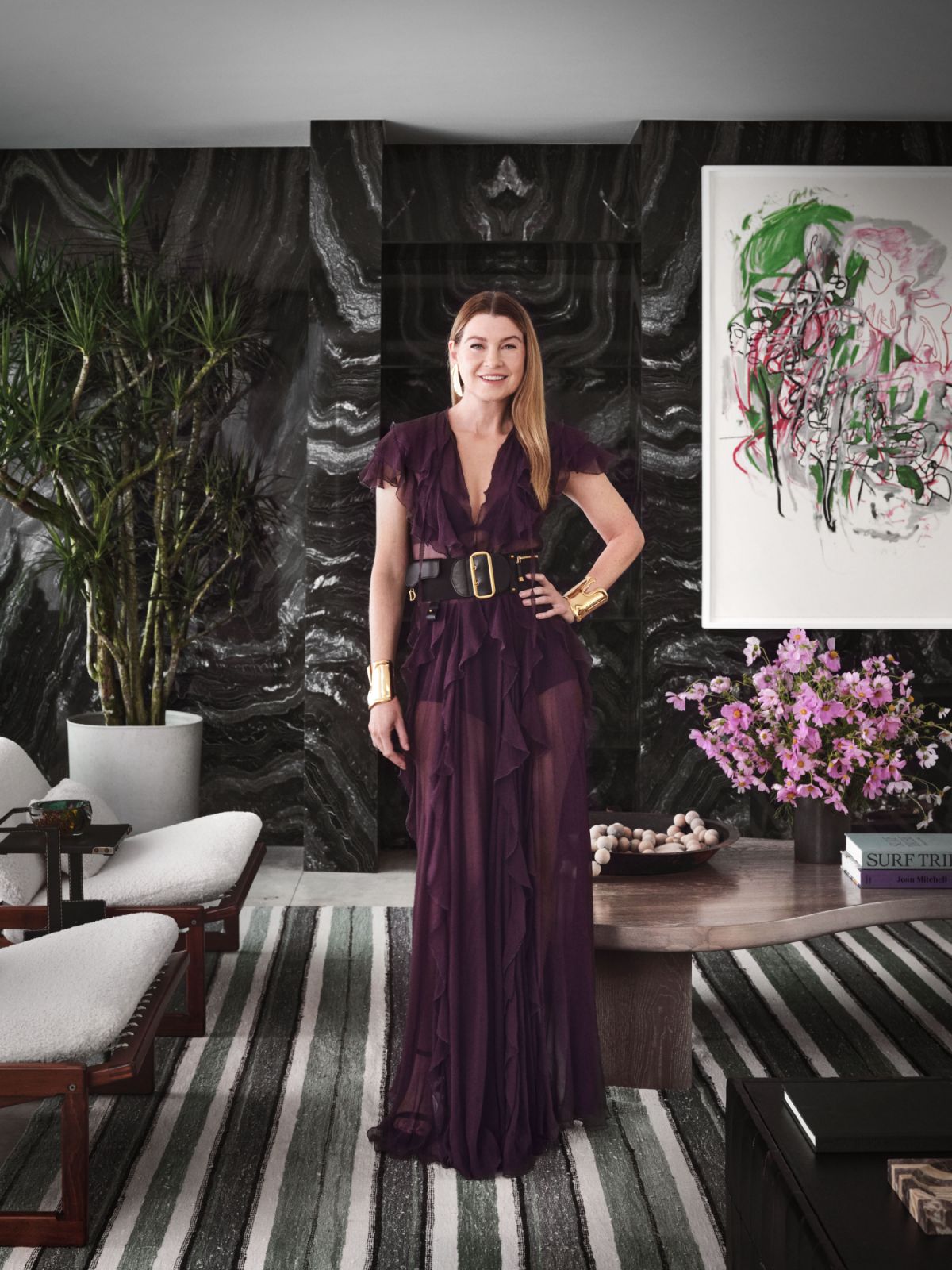 Ellen Pompeo in her Malibu home by Bullard (Photo: Douglas Friedman)