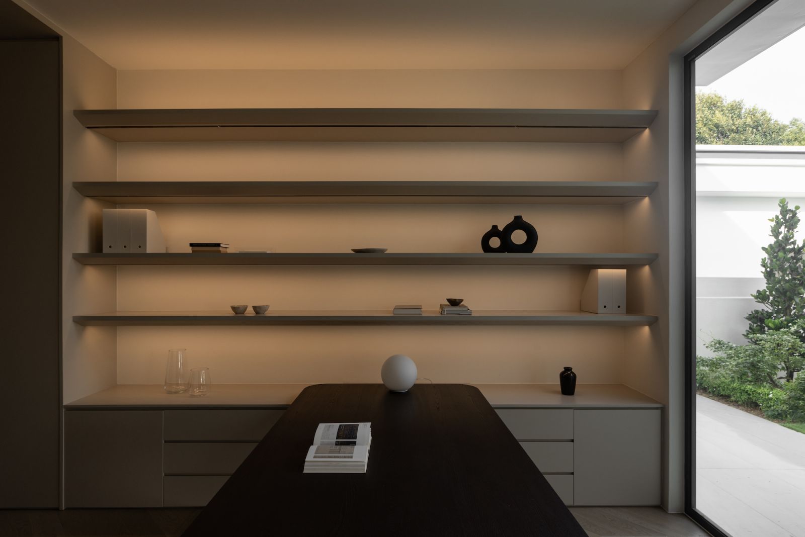 Floating shelves