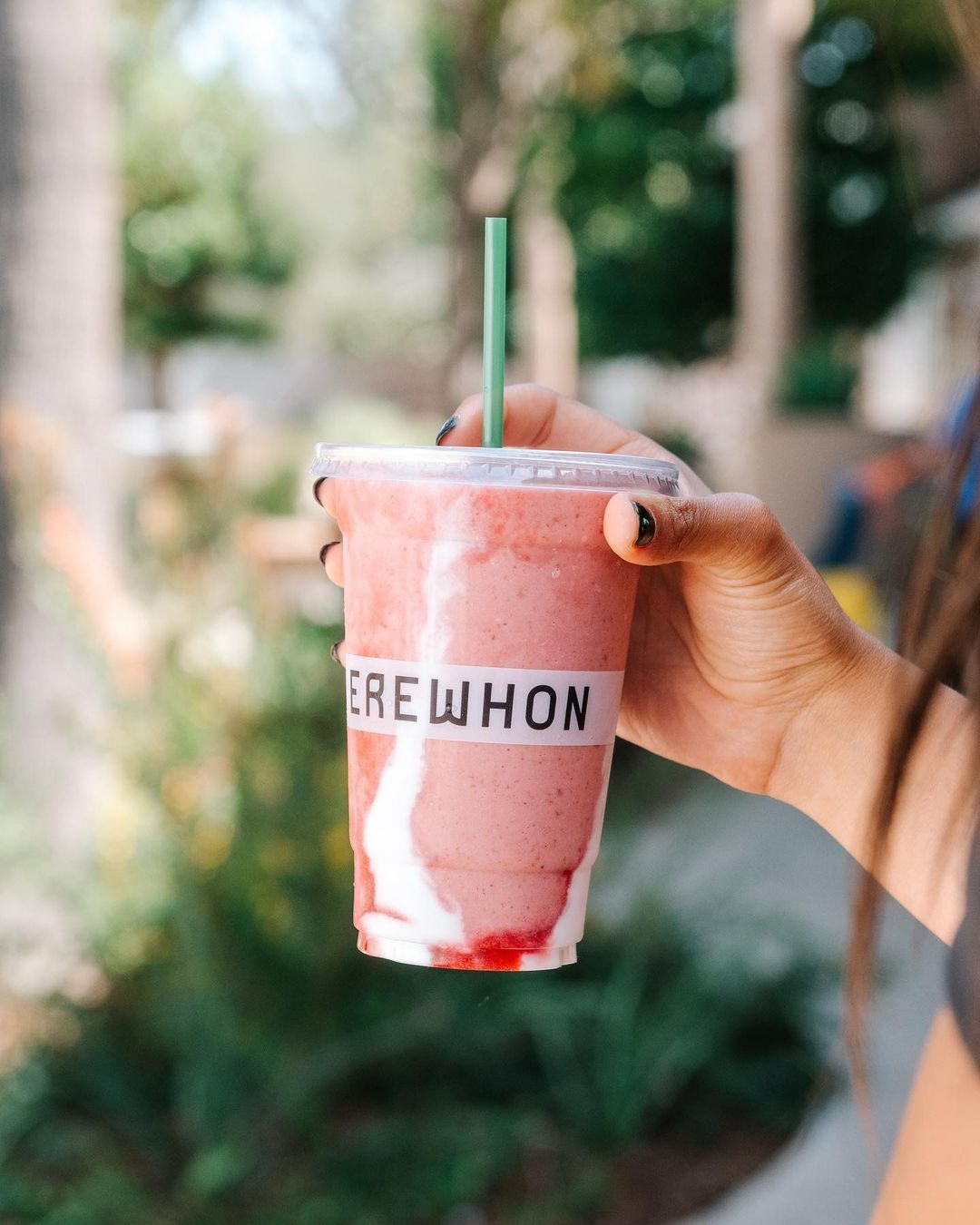 Erewhon’s Skin Glaze smoothie with sea moss, popularised by Hailey Bieber (Photo: Instagram / @erewhon)