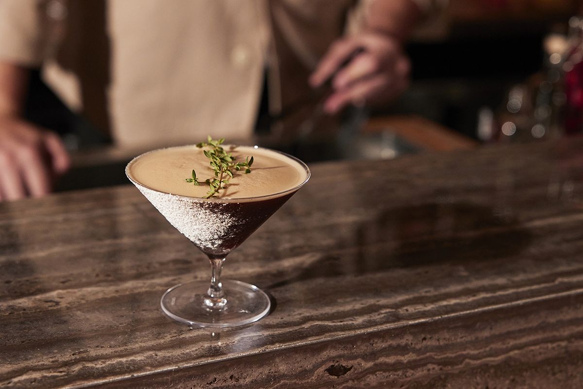 Casoni Martini หนึ่งในซิกเนเจอร์ค็อกเทลของ Dry Wave Cocktail Studio (ภาพ: Dry Wave Cocktail Studio)