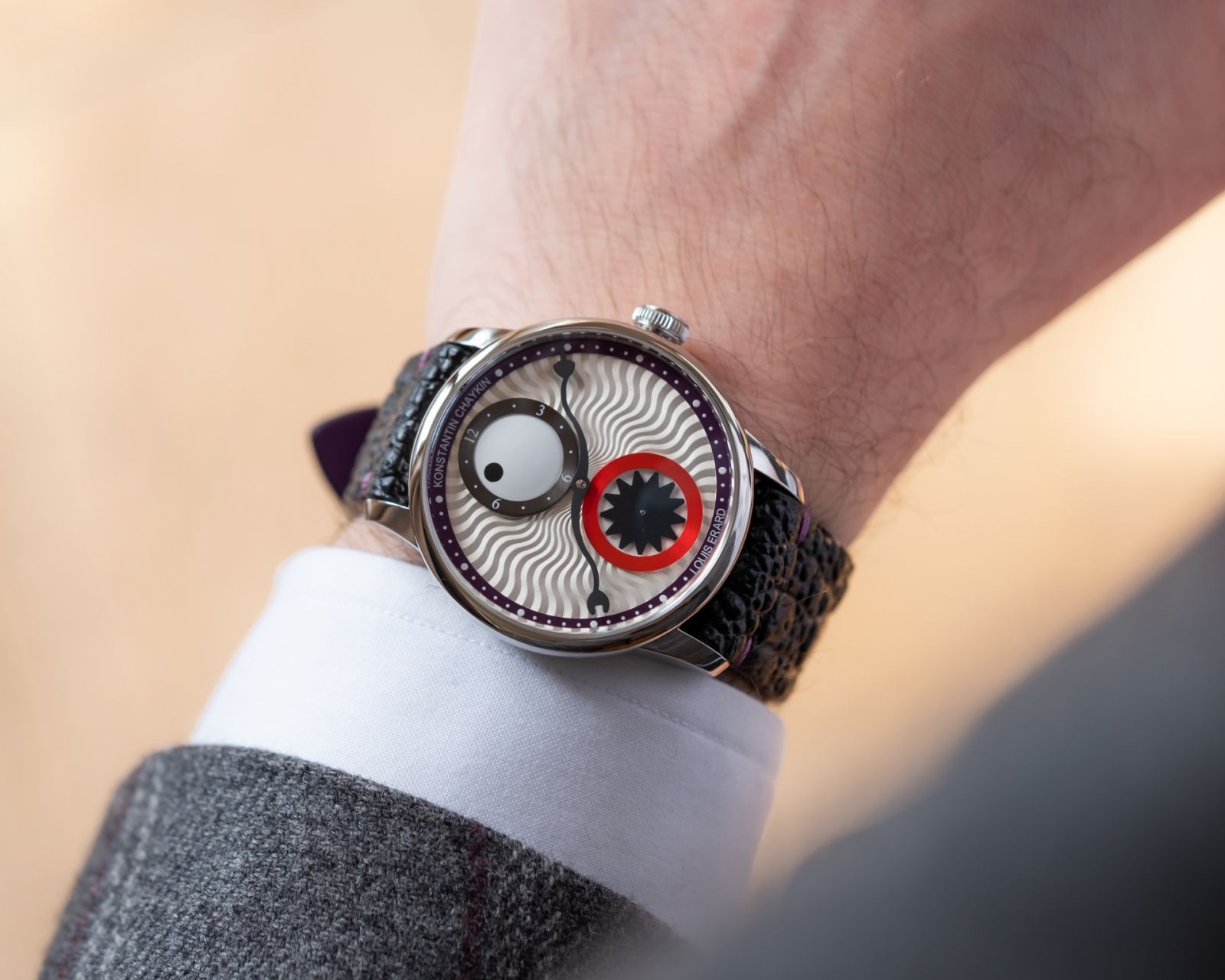 Louis Erard與俄羅斯獨立製錶師Konstantin Chaykin聯名創作的手錶以特殊的獨眼怪造型造成熱話，也很快的銷售一空。（Photo: Louis Erard）