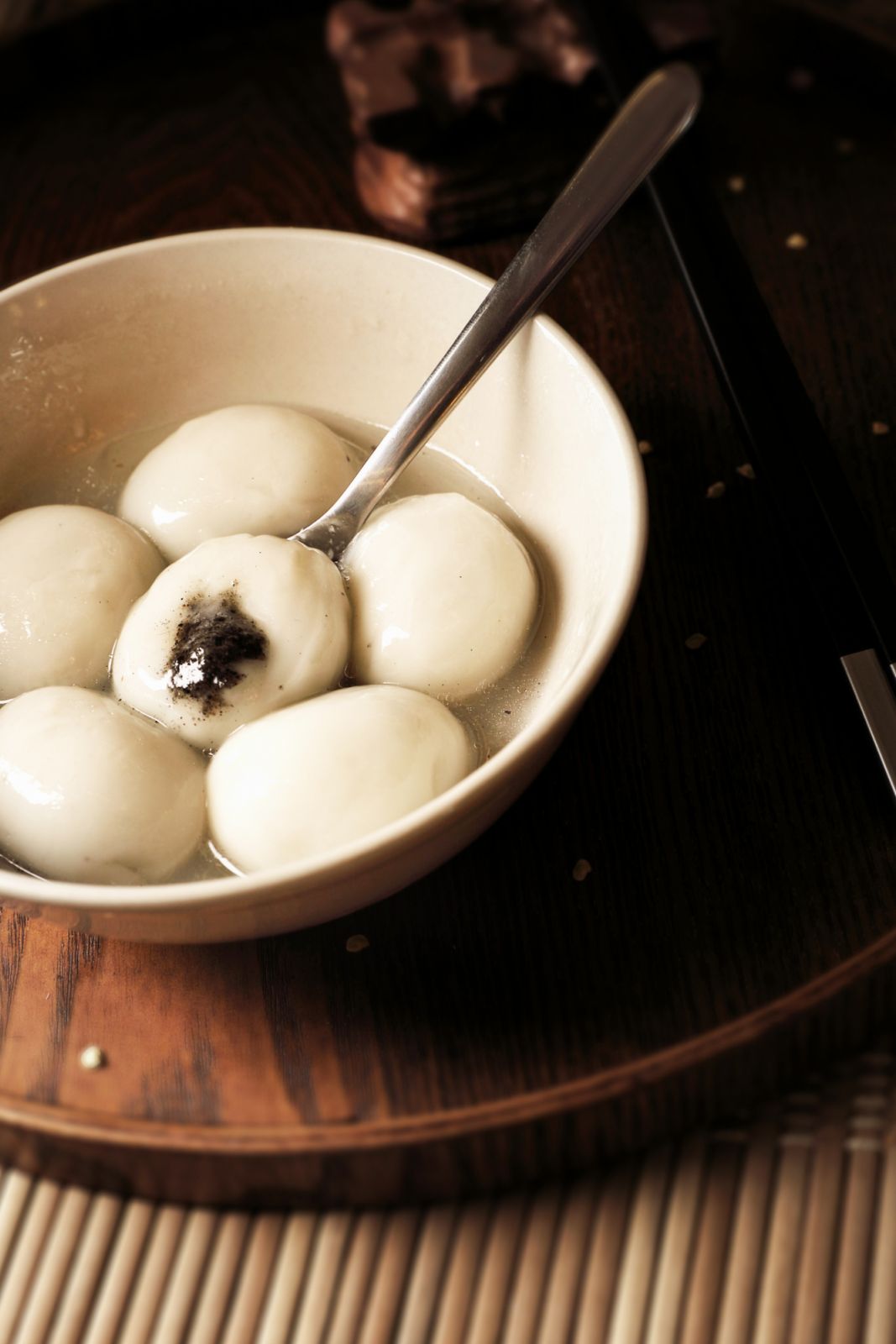 Black sesame tang yuan (Photo: Getty Images)