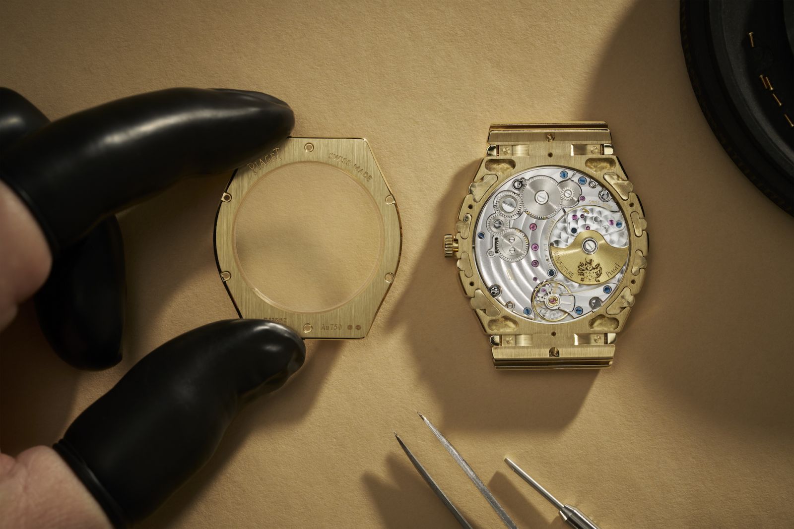 The updated Polo is powered by the ultra-thin 1200P1 automatic calibre