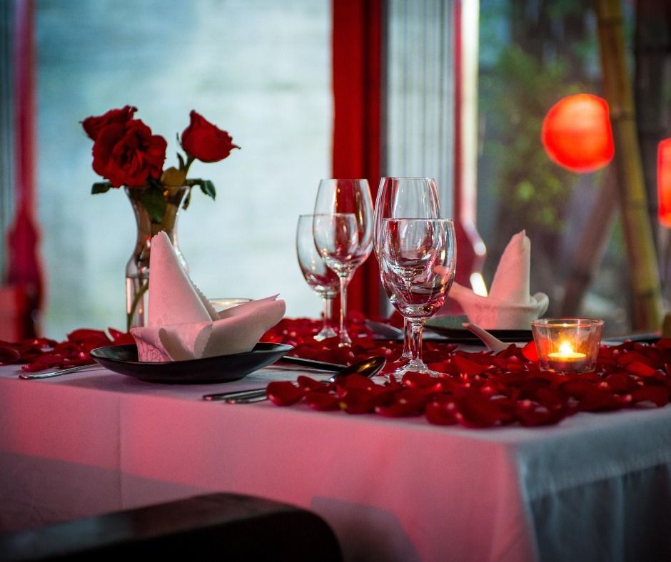 The restaurant’s romantic table setting, available by request (Photo: Instagram / @fook.kl)