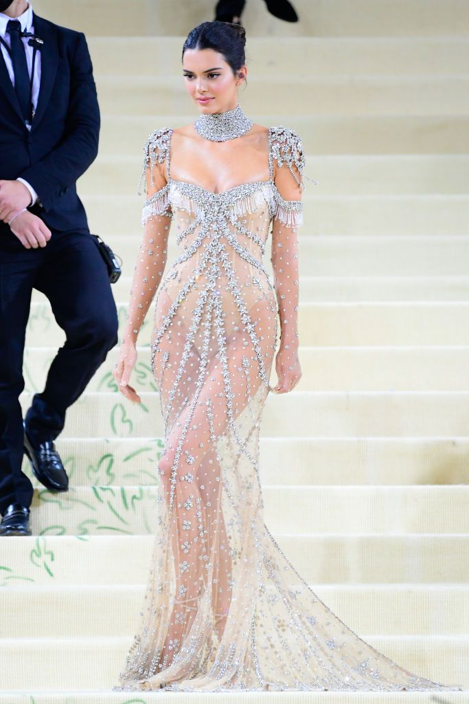 NEW YORK, NY - SEPTEMBER 13: Kendall Jenner arrives at the 2021 Met Gala Celebrating In America: A Lexicon Of Fashion at Metropolitan Museum of Art on September 13, 2021 in New York City. (Photo by Raymond Hall/GC Images)