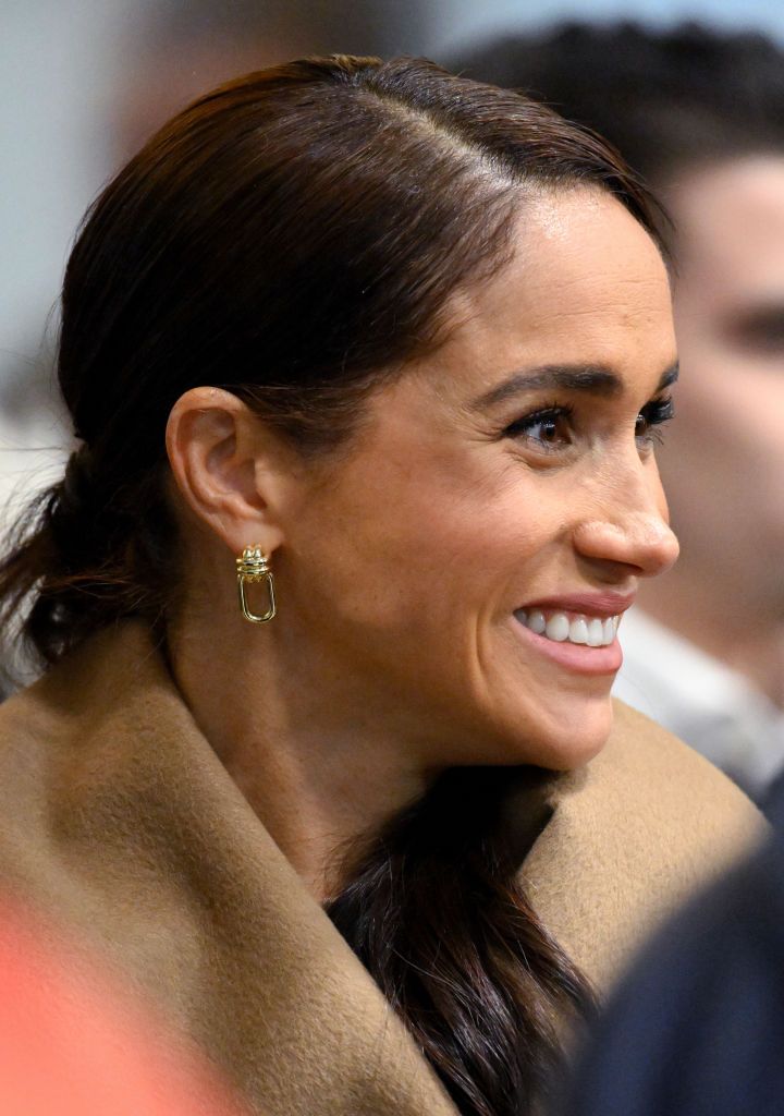 VANCOUVER, CANADA - FEBRUARY 16: Meghan, Duchess of Sussex attends the Invictus Games One Year To Go Winter Training Camp at Hillcrest Community Centre on February 16, 2024 in Vancouver, Canada. (Photo by Karwai Tang/WireImage)
