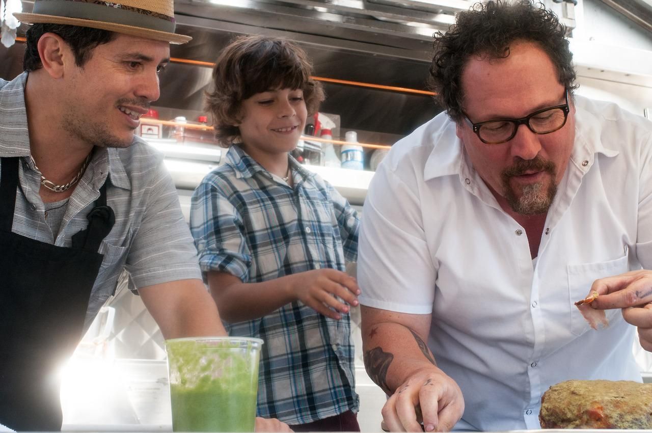 Jon Leguizamo, Emjay Anthony and Jon Favreau in Chef (2014) (Photo: Open Road Films)