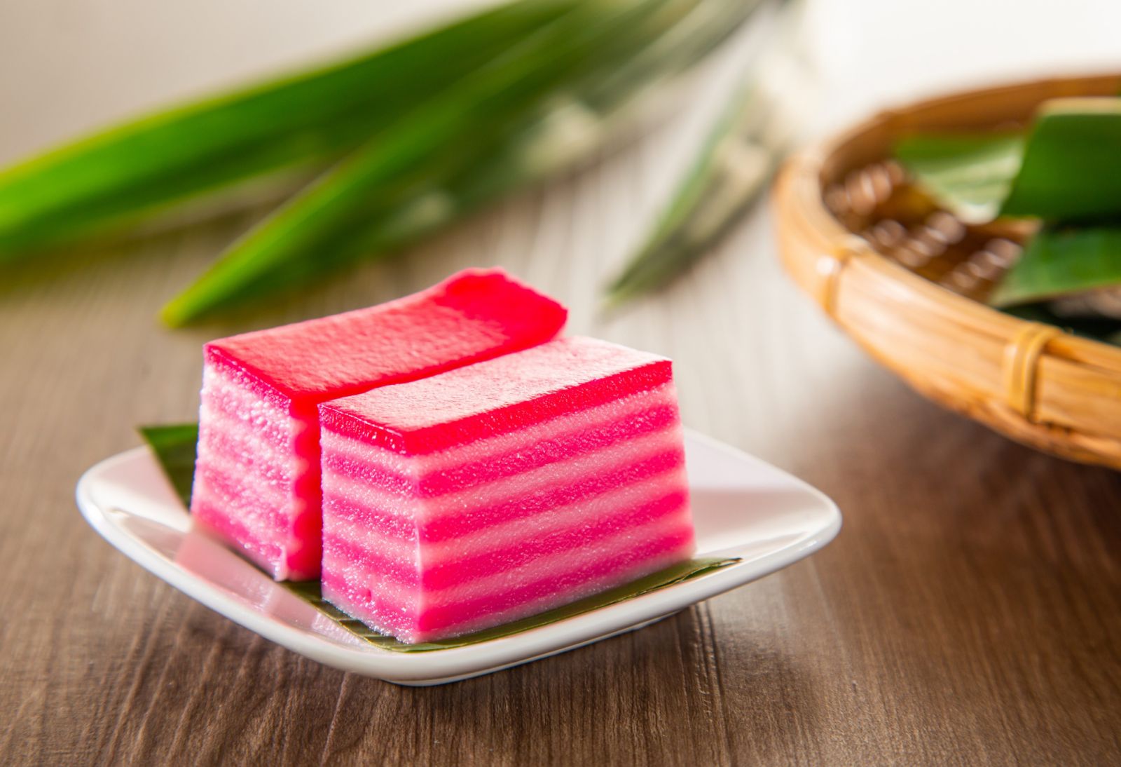 Kuih lapis is a traditional Malay nyonya sweet desert (Photo: Getty Images)
