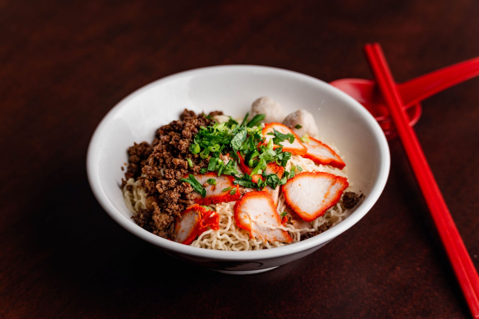 The popular kolok mee in Kuching, Sarawak (Photo: Getty Images)