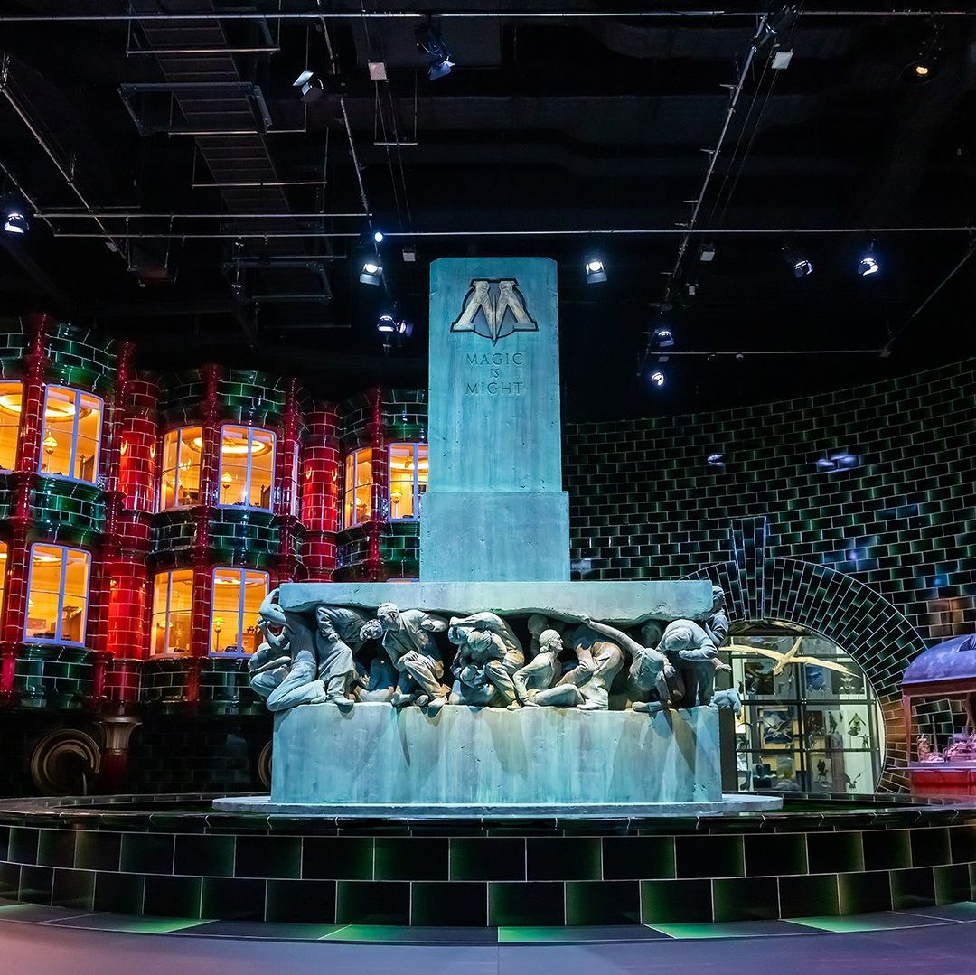 （Photo: Instagram / @wbtourtokyo）