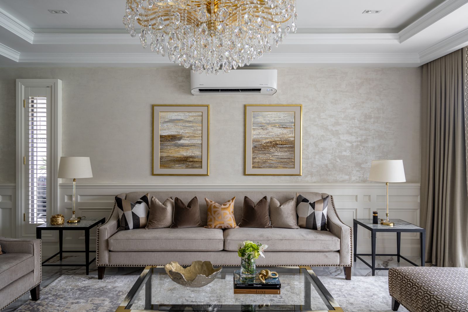 Textural contrasts elevate the shades of taupe