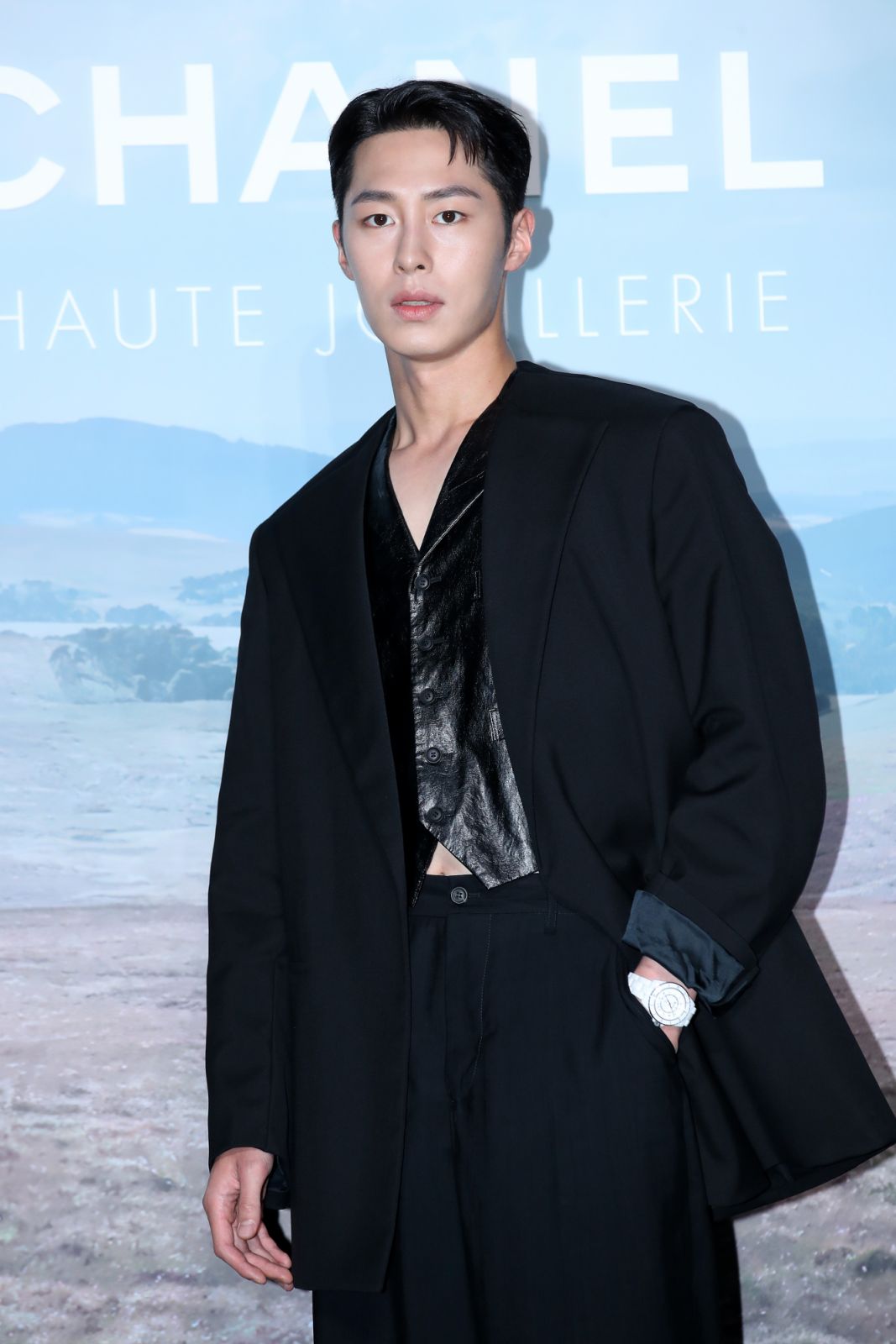 Lee Jae Wook at the Tweed de Chanel high jewelry event (Photo: Han Myung-Gu/WireImage)