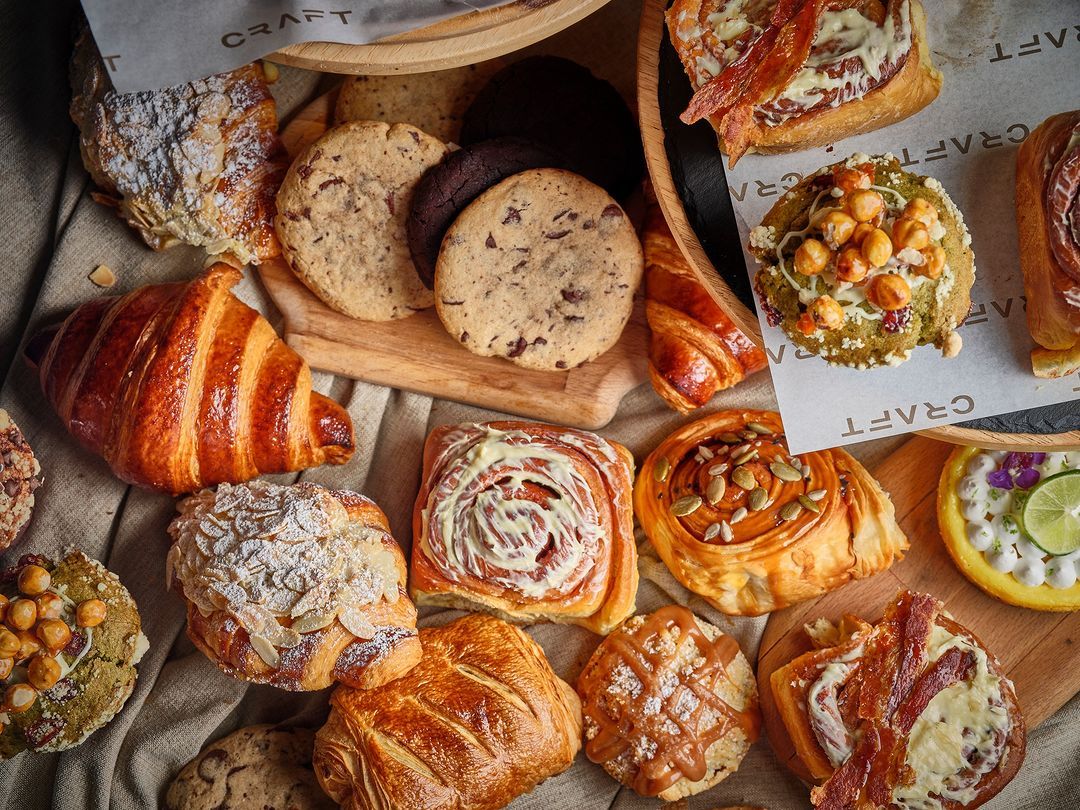 Pastries at craft at Kimpton Maa-Lai Bangkok คาเฟ่ pet-friendly ในกรุงเทพ