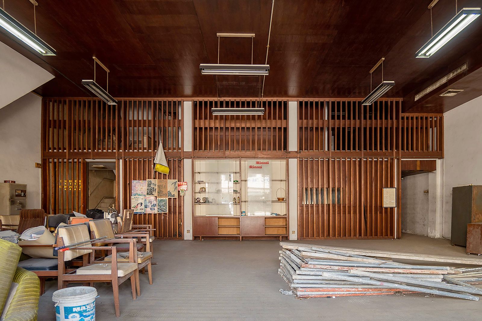 A modernist style build with shophouse elements typical in the tropical regions (Photo: Jujurwork)