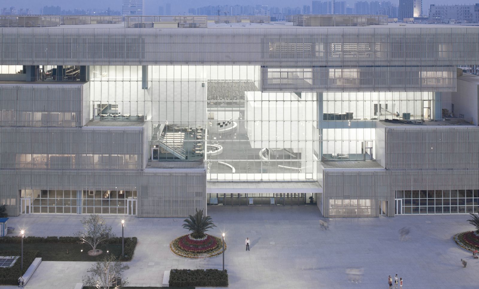 Tianjin Library (Photo: Nacasa & Partners)