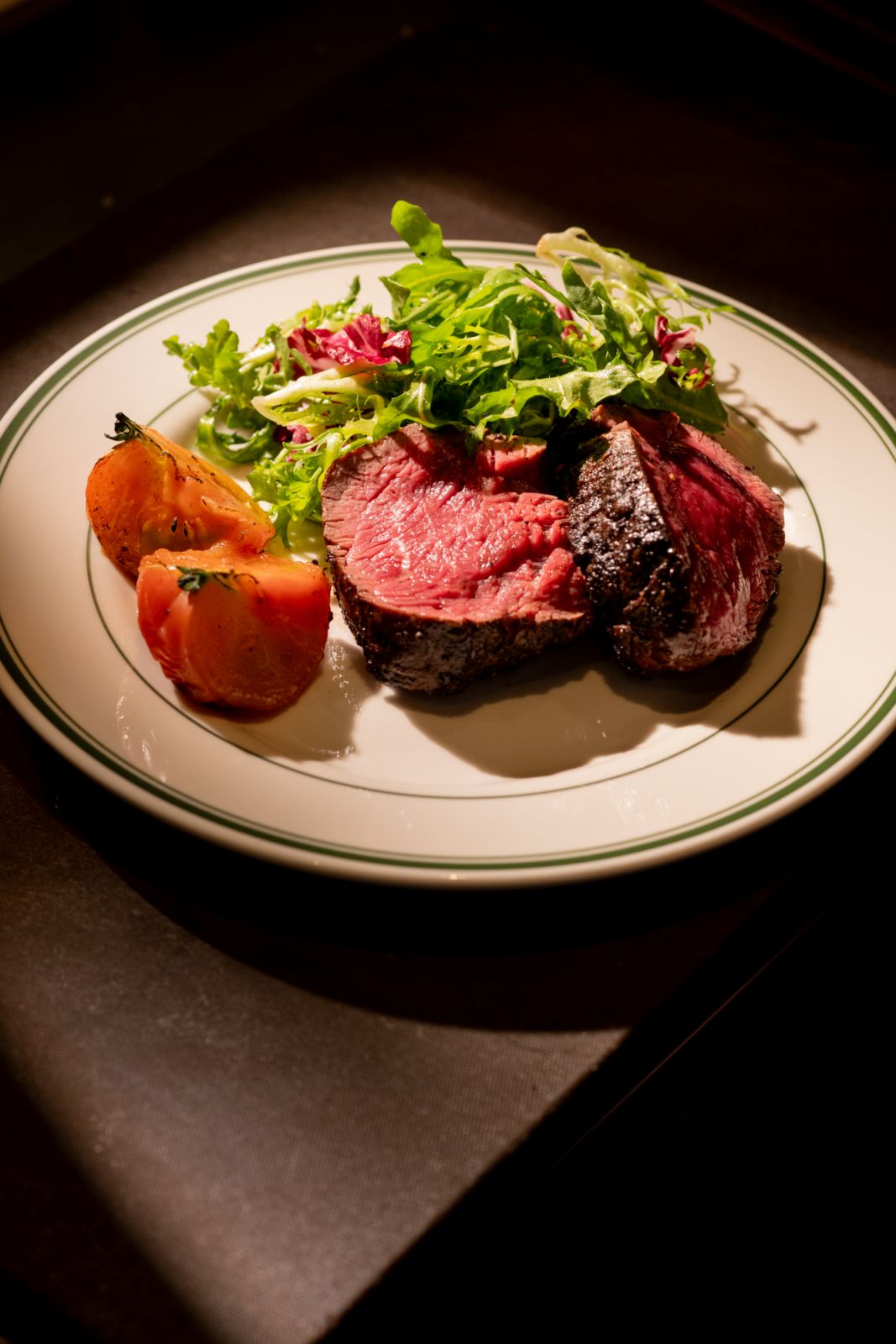 เมนู Charcoal Grill Tenderloin ของร้าน Marni