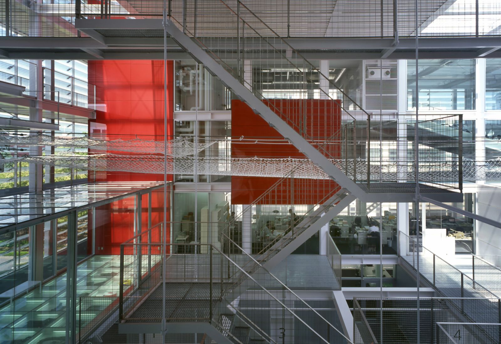 Hiroshima Nishi Fire Station (Photo: Tomio Ohashi)