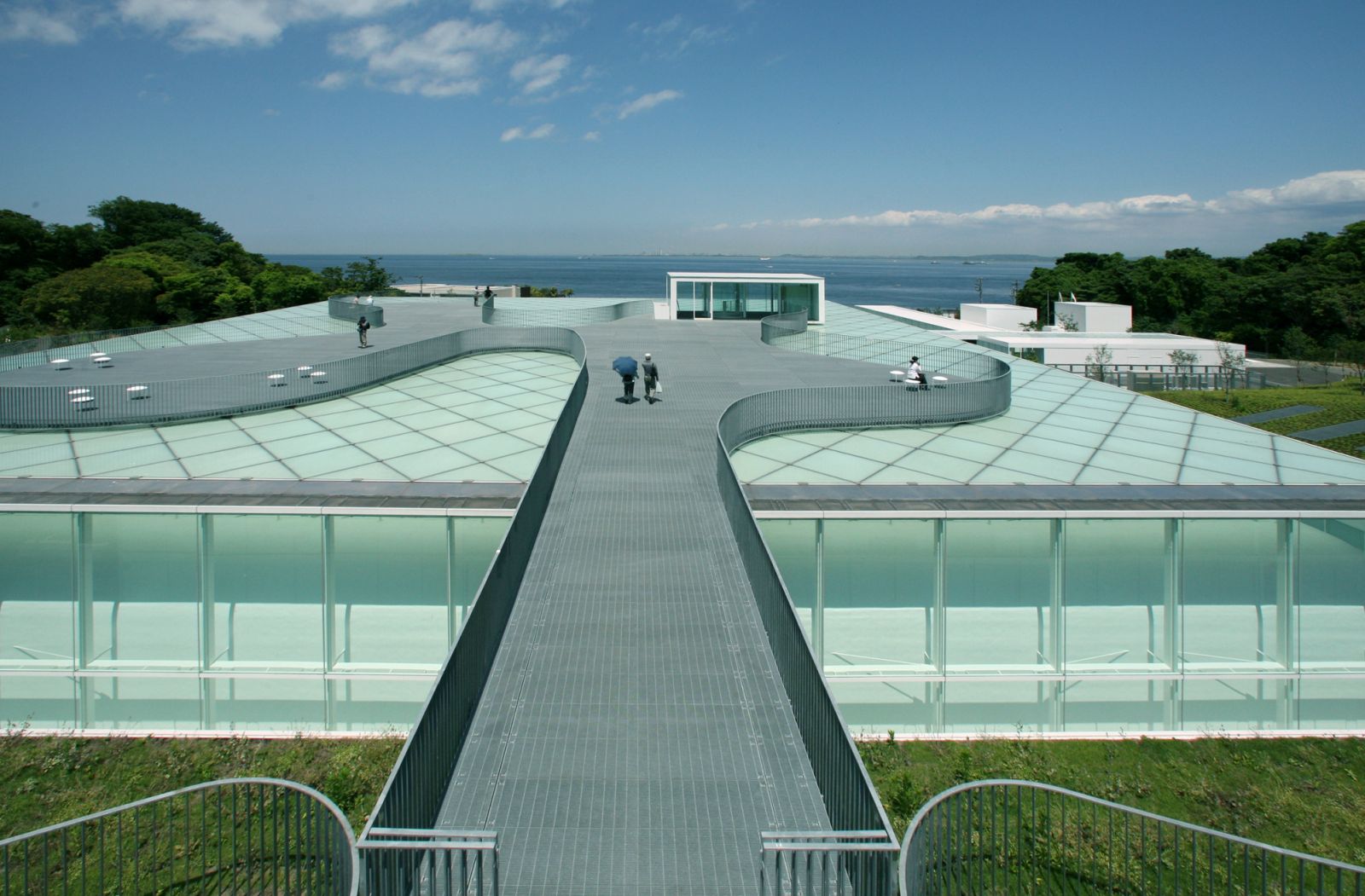 Yokosuka Museum of Art (Photo: Tomio Ohashi)