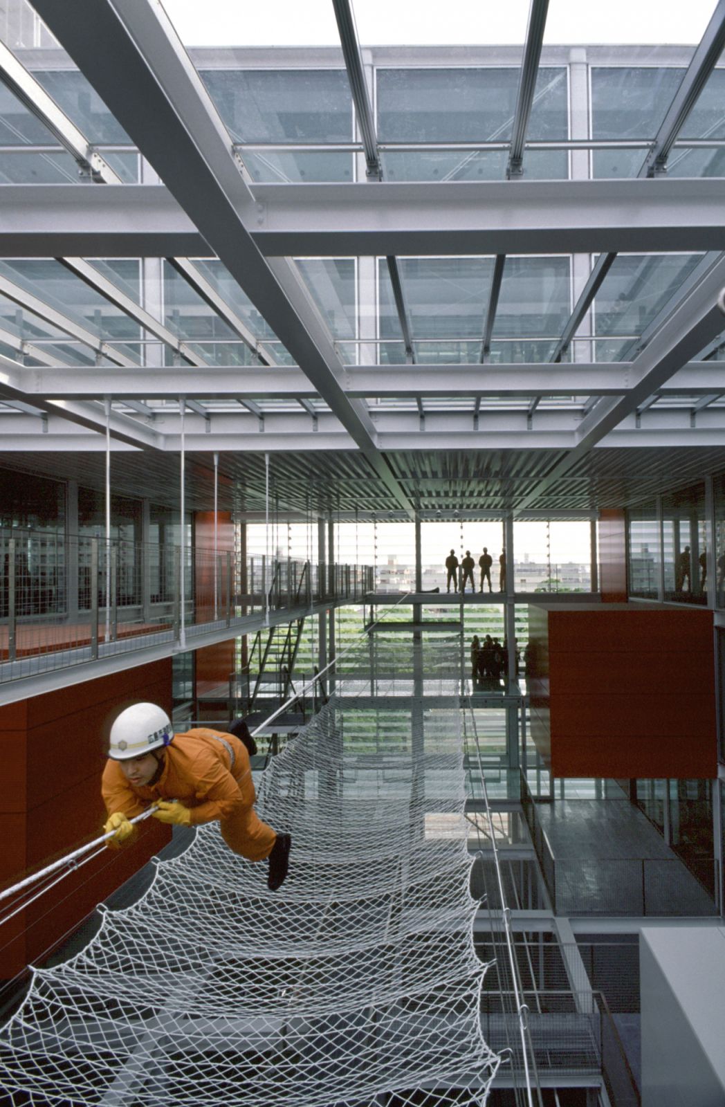 Hiroshima Nishi Fire Station (Photo: Tomio Ohashi)
