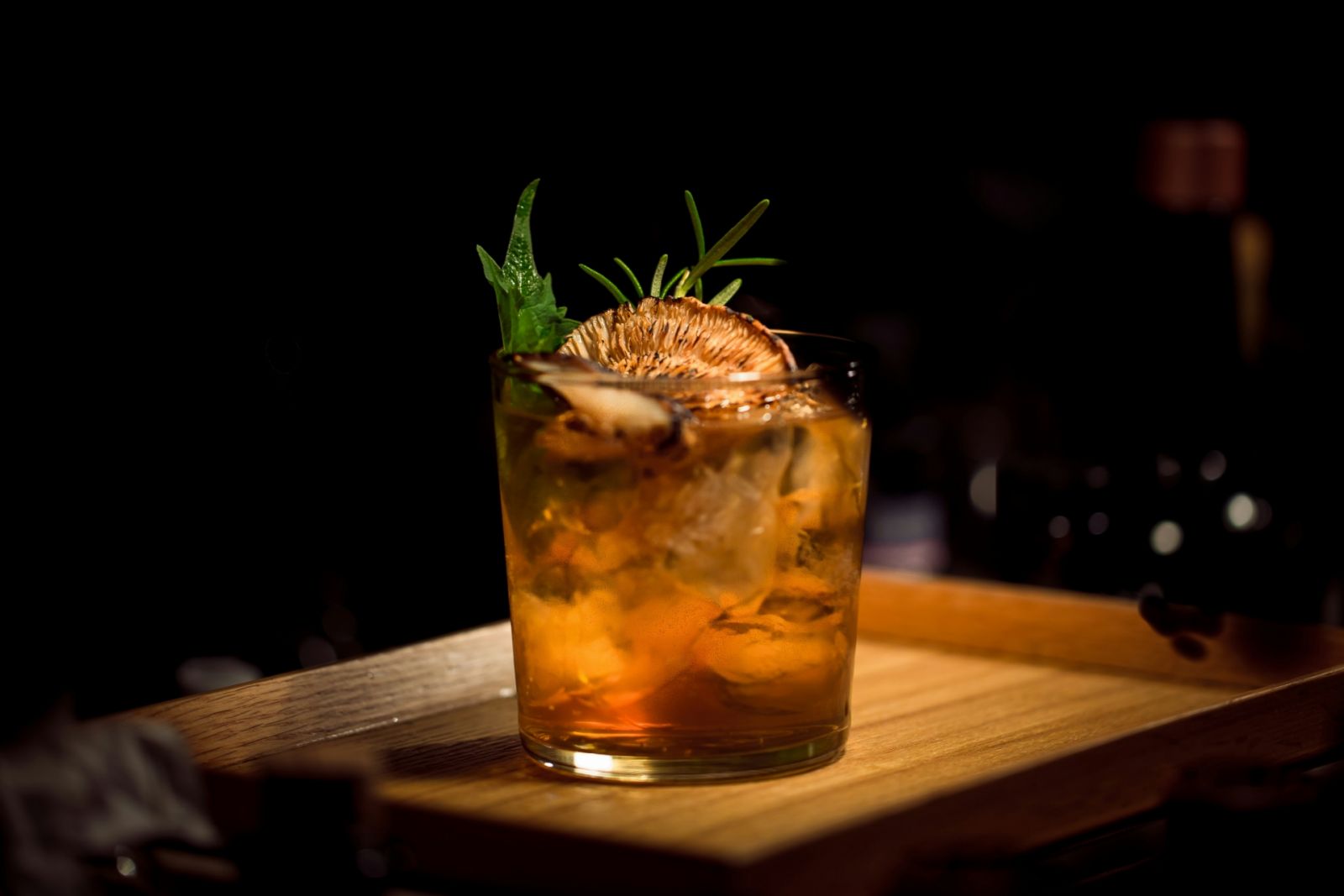 March 2024 Dining Radar - Photo Ash Edmonds Fsl / Unsplash