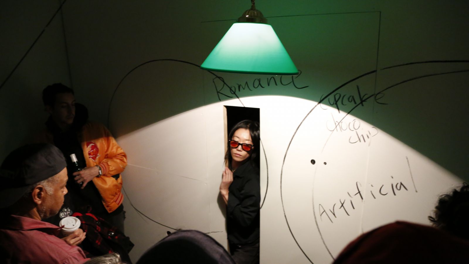 Performance view of Aki Sasamoto's "Wrong Happy Hour" at JTT, New York (2014) (Photo: Ben Hagari, courtesy of the artist, JTT, New York, and Take Ninagawa, Tokyo)