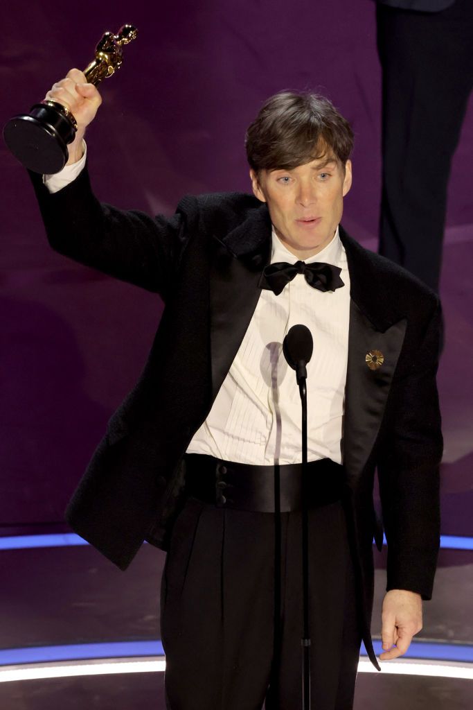 HOLLYWOOD, CALIFORNIA - MARCH 10: Cillian Murphy accepts the Lead Actor award for "Oppenheimer" onstage during the 96th Annual Academy Awards at Dolby Theatre on March 10, 2024 in Hollywood, California. (Photo by Kevin Winter/Getty Images)