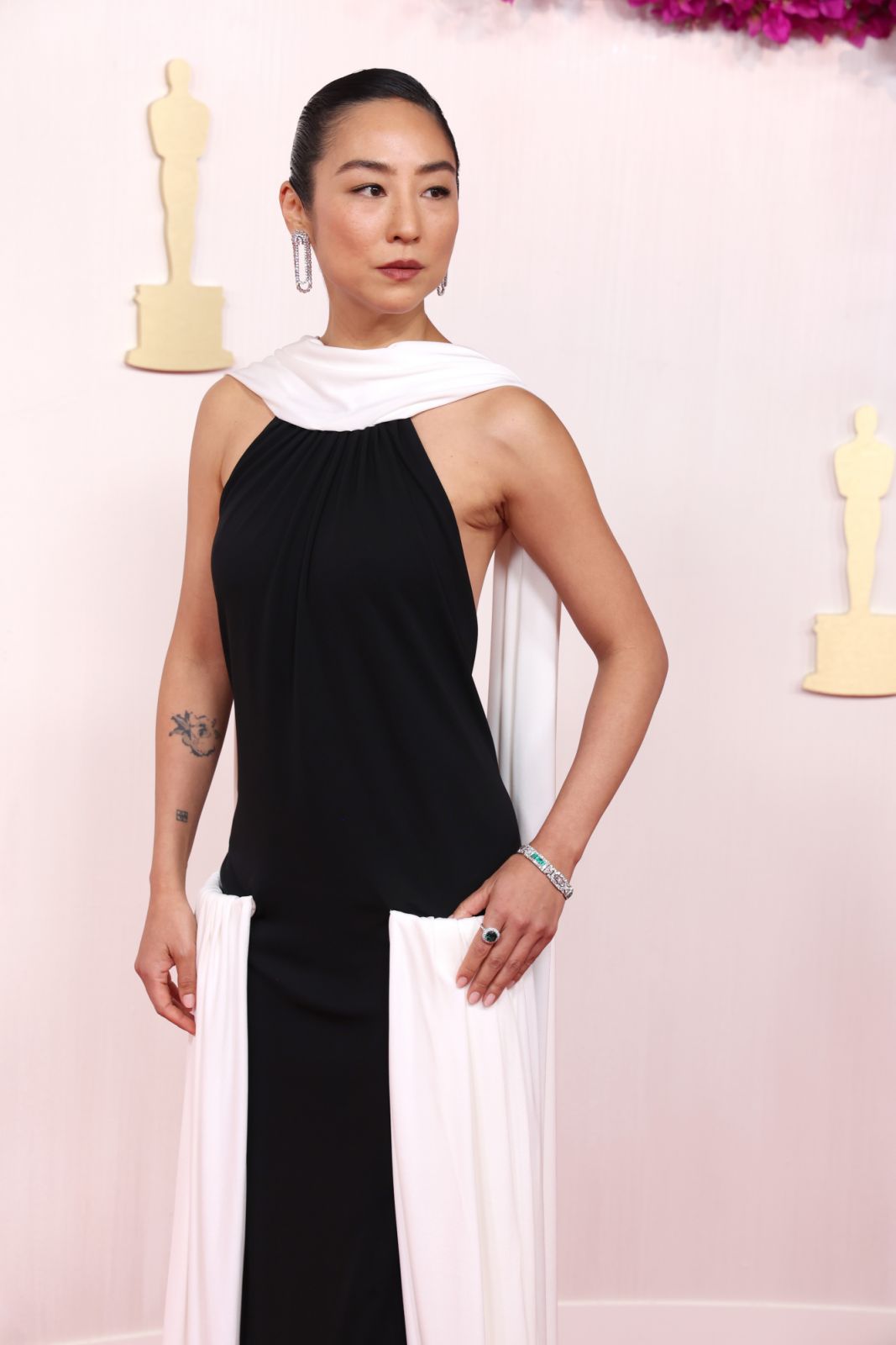 HOLLYWOOD, CALIFORNIA - MARCH 10: Greta Lee attends the 96th Annual Academy Awards on March 10, 2024 in Hollywood, California. (Photo by Kevin Mazur/Getty Images)