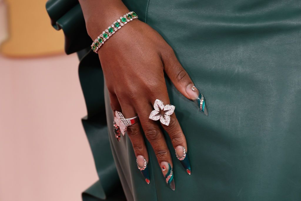 HOLLYWOOD, CALIFORNIA - MARCH 10: Cynthia Erivo, jewelry detail, attends the 96th Annual Academy Awards on March 10, 2024 in Hollywood, California. (Photo by John Shearer/WireImage)