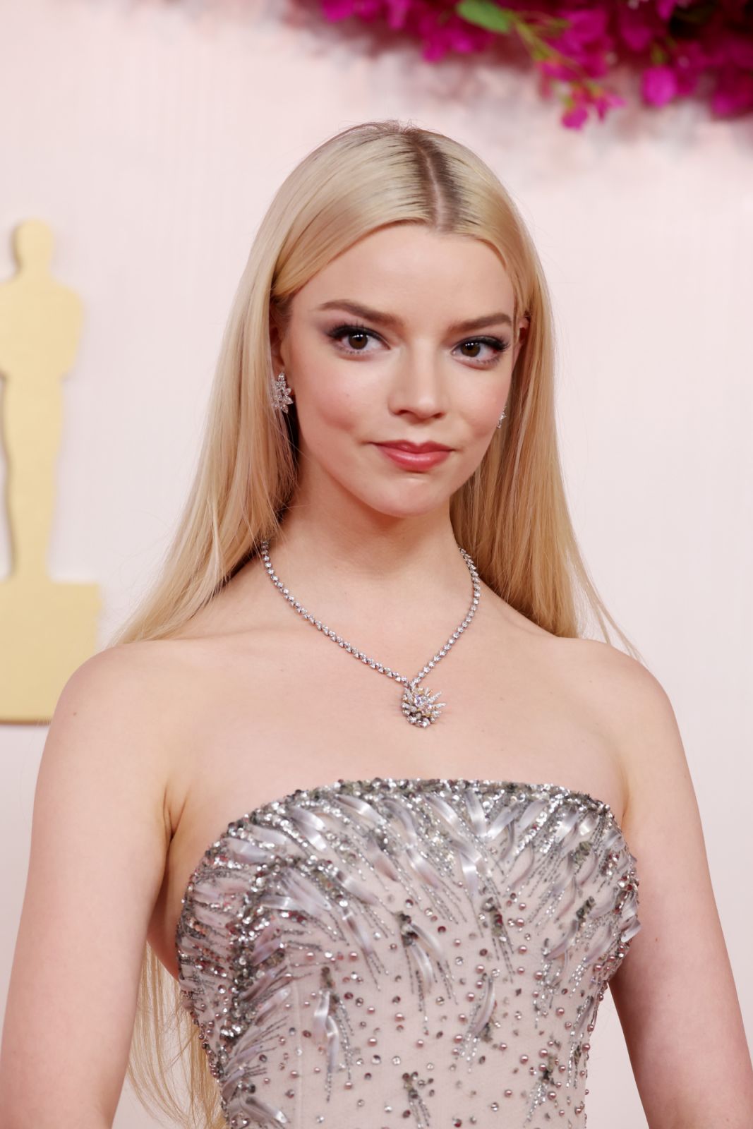 HOLLYWOOD, CALIFORNIA - MARCH 10: Anya Taylor-Joy attends the 96th Annual Academy Awards on March 10, 2024 in Hollywood, California. (Photo by Kevin Mazur/Getty Images)
