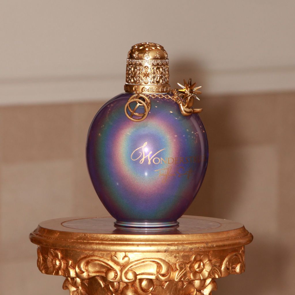 Wonderstruck by Taylor Swift (Photo: Royce DeGrie/Getty Images)