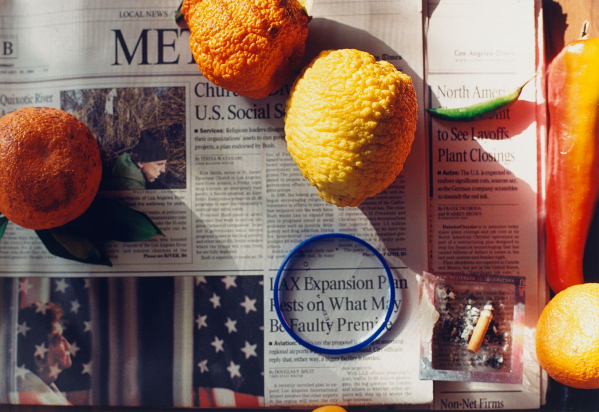 Tillmans's "citrus still life 1", (2001) (ภาพ: courtesy David Zwirner, New York/Hong Kong; Galerie Buchholz, Berlin/Cologne; and Maureen Paley, London)