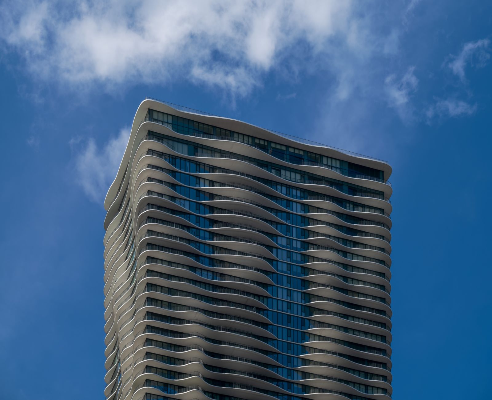 Detail of Aqua Tower, Chicago by Jeanne Gang, Studio Gang (Photo: WikiCommons/Jules Verne Times Two)