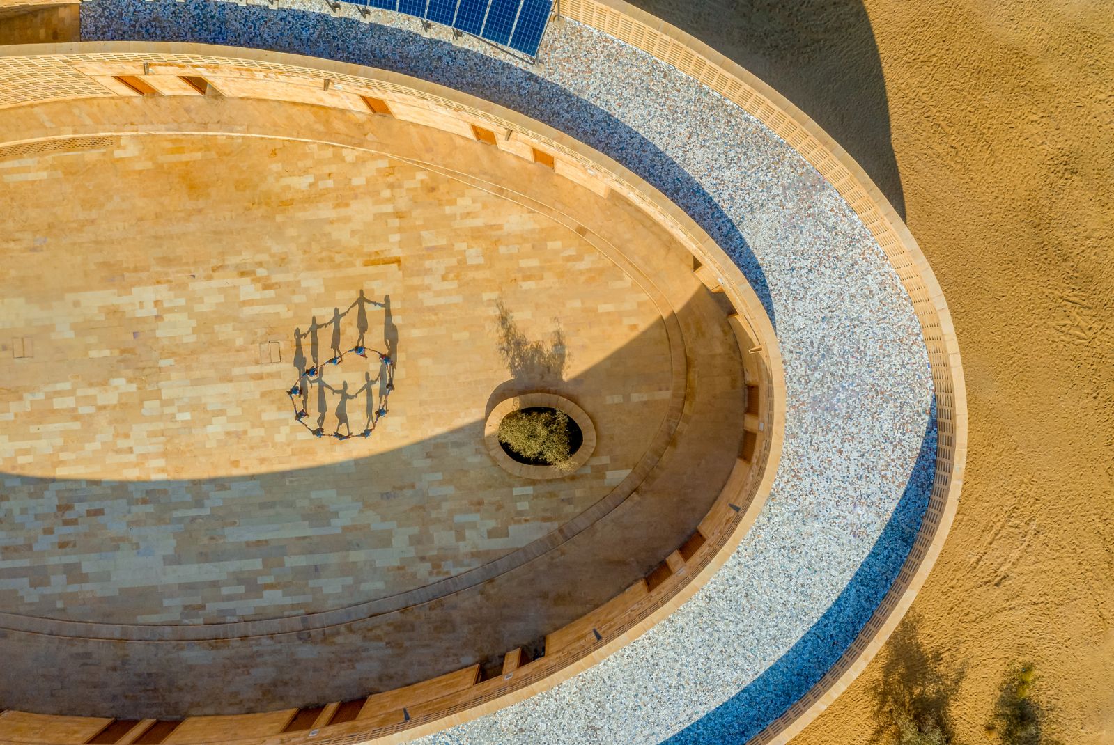 The Rajkumari Ratnavati Girls School, India by Diana Kellogg Architects (Photo: Vinay Panjwani)