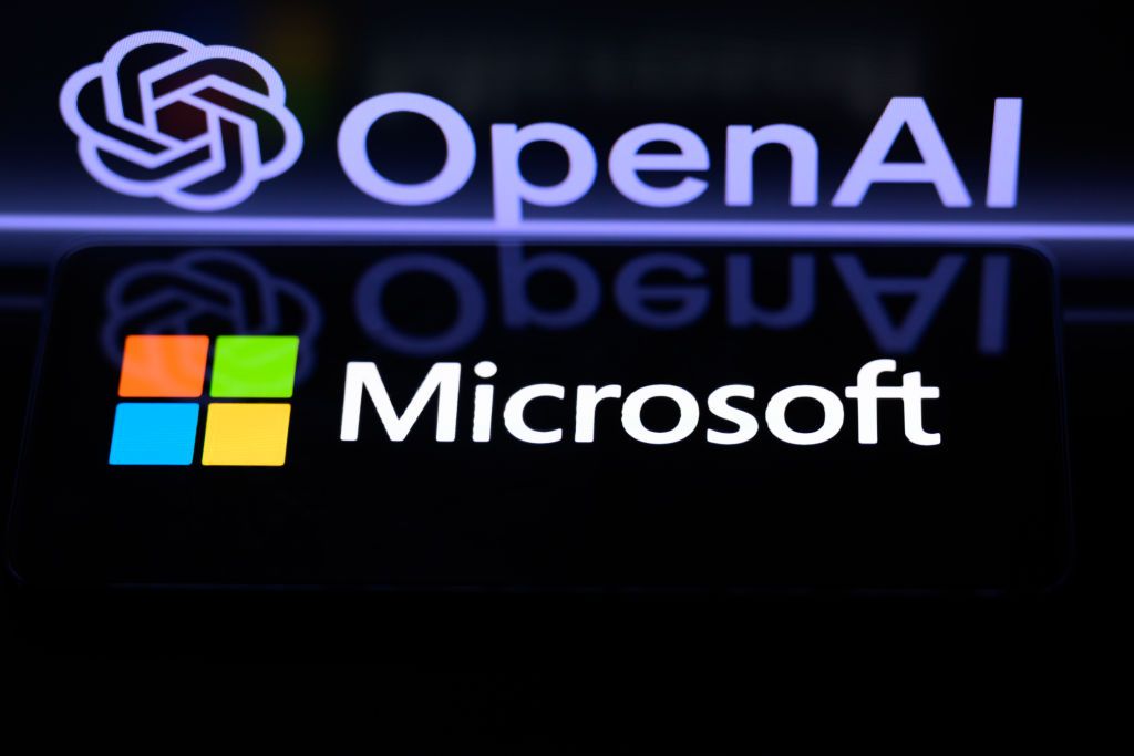 馬斯克指控OpenAI已經成為微軟用來營利的工具,已經違背當初希望與全人類共享AI研究發展成果的初衷。(Photo by Jonathan Raa/NurPhoto via Getty Images)
