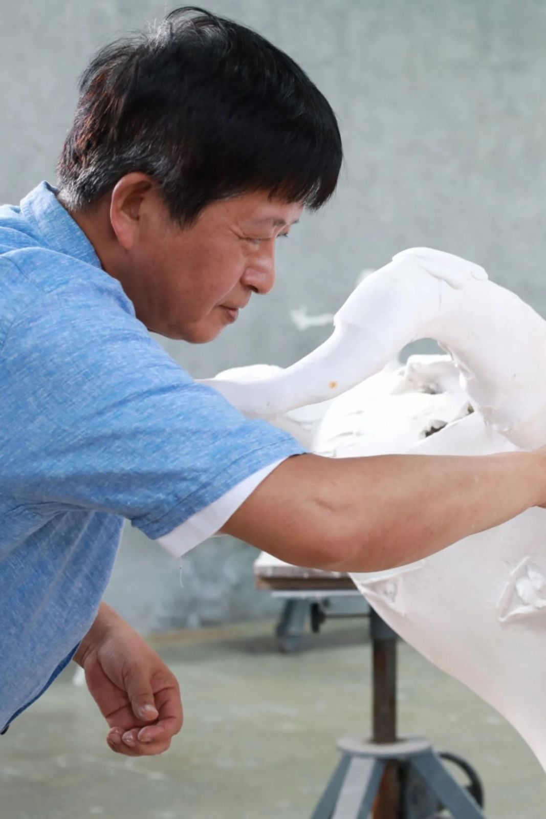 Kuang Yu Lee, sculptor (Taiwan)