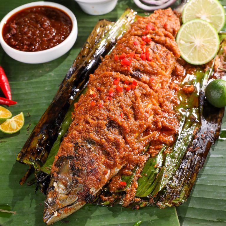Ikan bakar or grilled fish (Photo: G'rai)