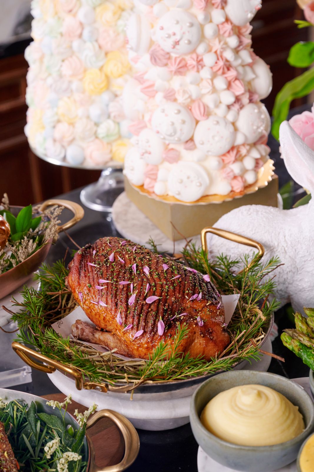 Golden crown duck (Photo: The St Regis Kuala Lumpur)