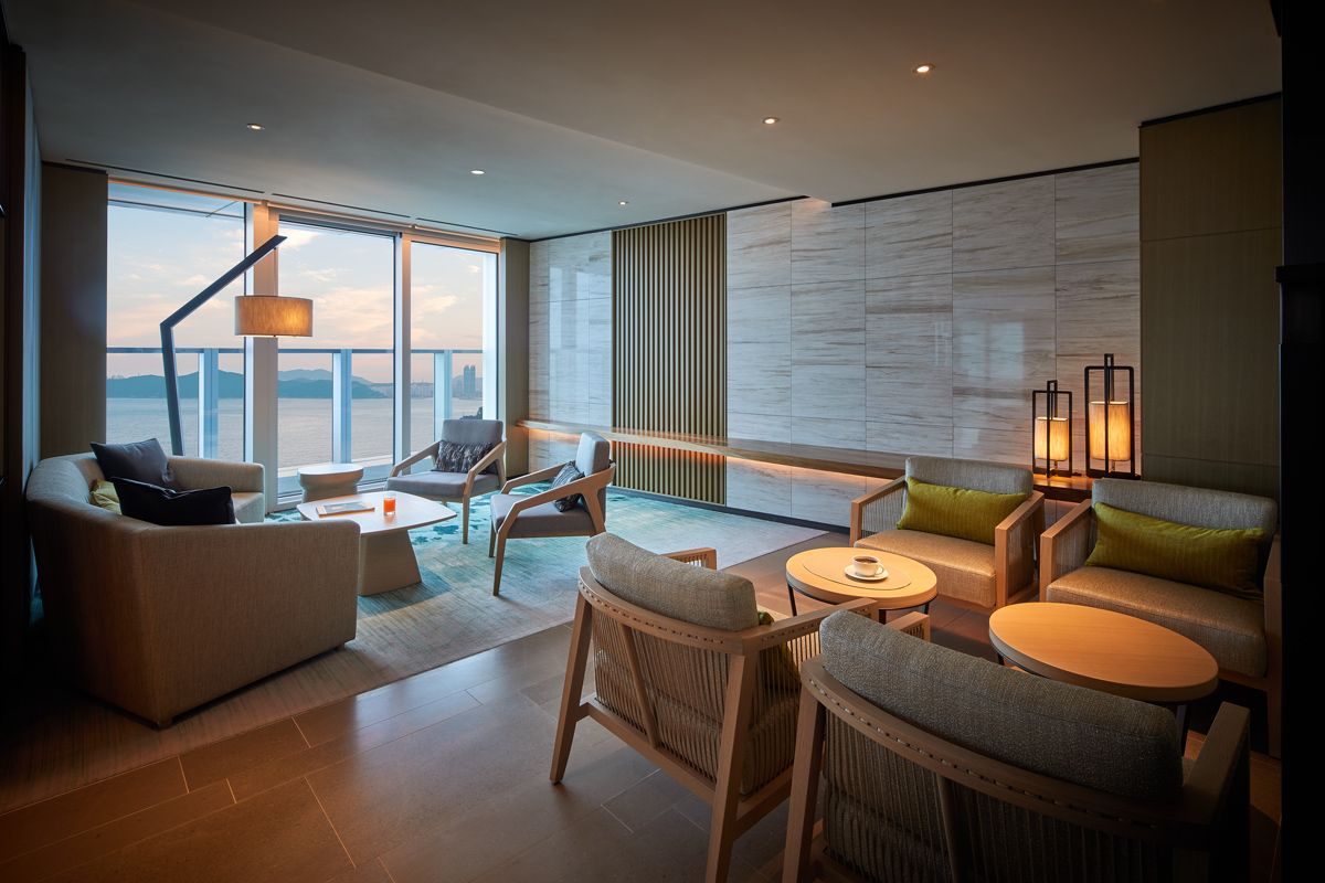 Private guest lounge, Salon de Signiel (Phot: Courtesy of Signiel Busan)
